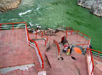 Steps and ghats at the Sangam