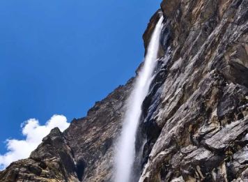 Vasudhara Falls Near Badrinath