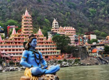 Shiva Idol Trayambakeshwar Temple, Rishikesh