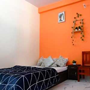 Gomukh Hotel Room