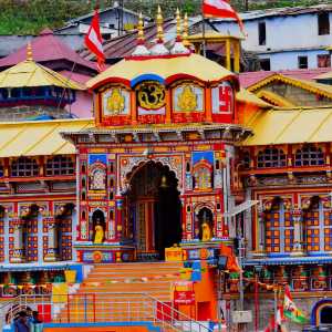 Badrinath Temple Photo